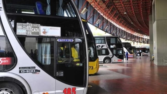 Actualizan las tarifas del transporte suburbano e interurbano en Misiones.