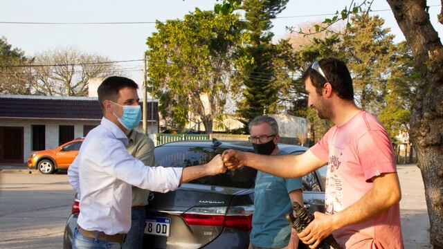Juntos por el Cambio recorre los barrios y dialoga con los vecinos