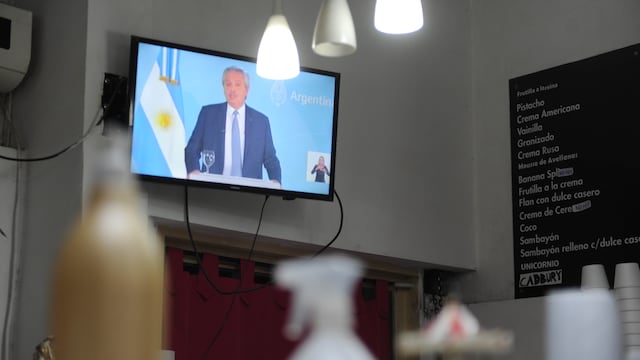 Anuncios de Alberto Fernandez por las restricciones del Covid en Argentina