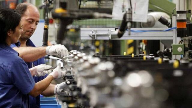 Las pymes de Rosario temen por la falta de insumos importados, la inflación y el dólar.
