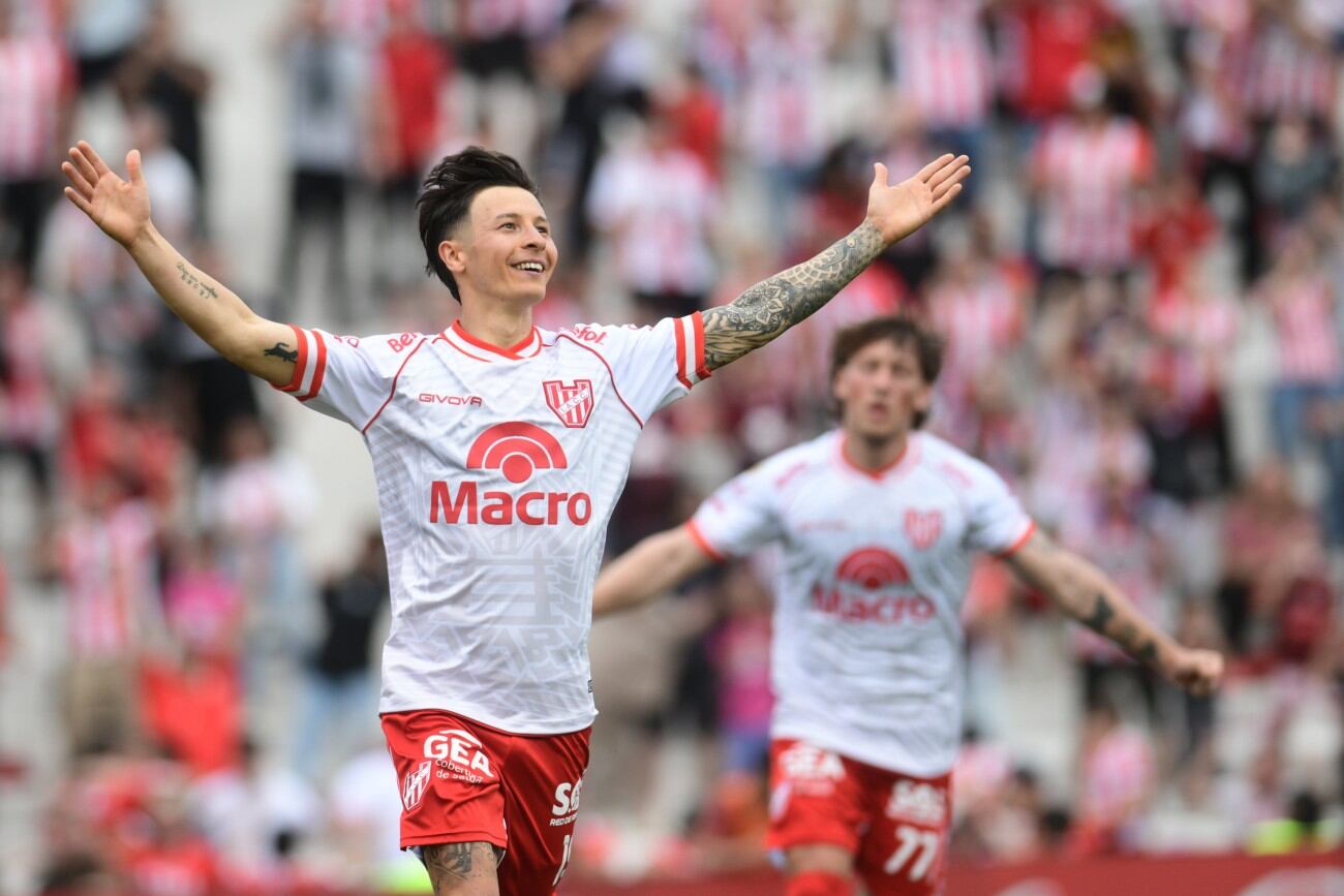 Fútbol liga profesional . Instituto gano 2 a 0 a Argentinos Juniors en Alta Córdoba. Ramiro Pereyra/LaVoz