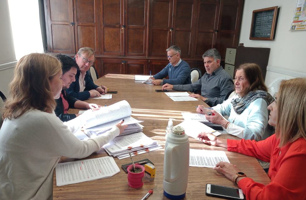 Tres Arroyos: La Comisión de Legislación sigue analizando la libre opción de obra social para municipales