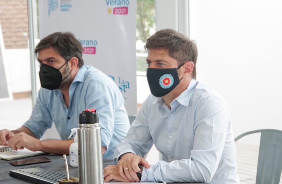 Axel Kicillof e intendentes de la Costa acordaron estar “en alerta” pero no harán cierres
