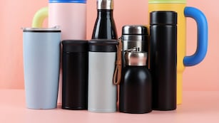 Cómo limpiar las botellas reutilizables.