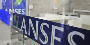 ANSES ya publicó las fechas de cobro de noviembre. Foto Archivo.