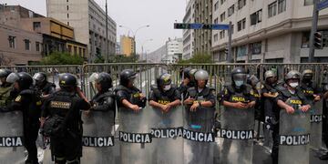 Recrudecen los enfrentamientos en Perú.