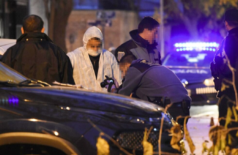 Homicidio en Mendoza: murió un hombre que fue apuñalado y encontrado en el interior de una acequia