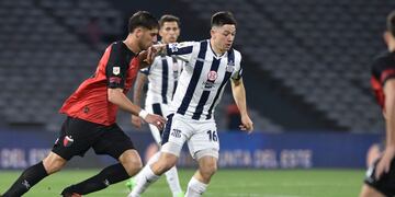 Rodrigo Garro la rompió en el triunfo de Talleres sobre Colón (Foto Ramiro Pereyra).