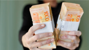 Los signos del horóscopo chino que tendrán suerte en su economía.