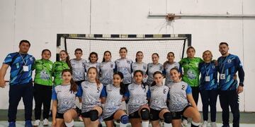 Equipo de handball menores femenino.