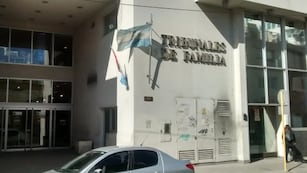 Dispararon contra el edificio de Tribunales de Familia.