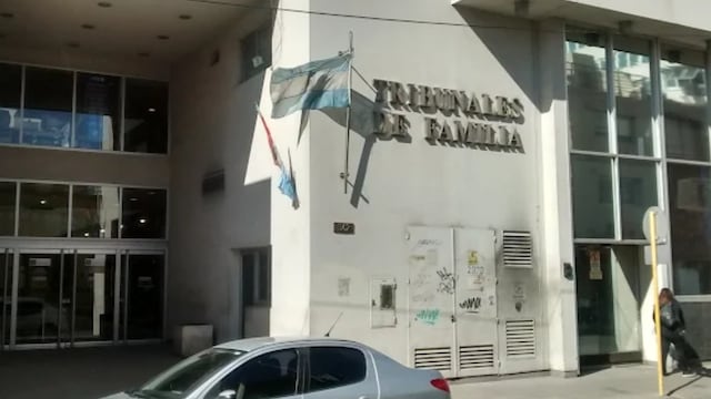 Dispararon contra el edificio de Tribunales de Familia.