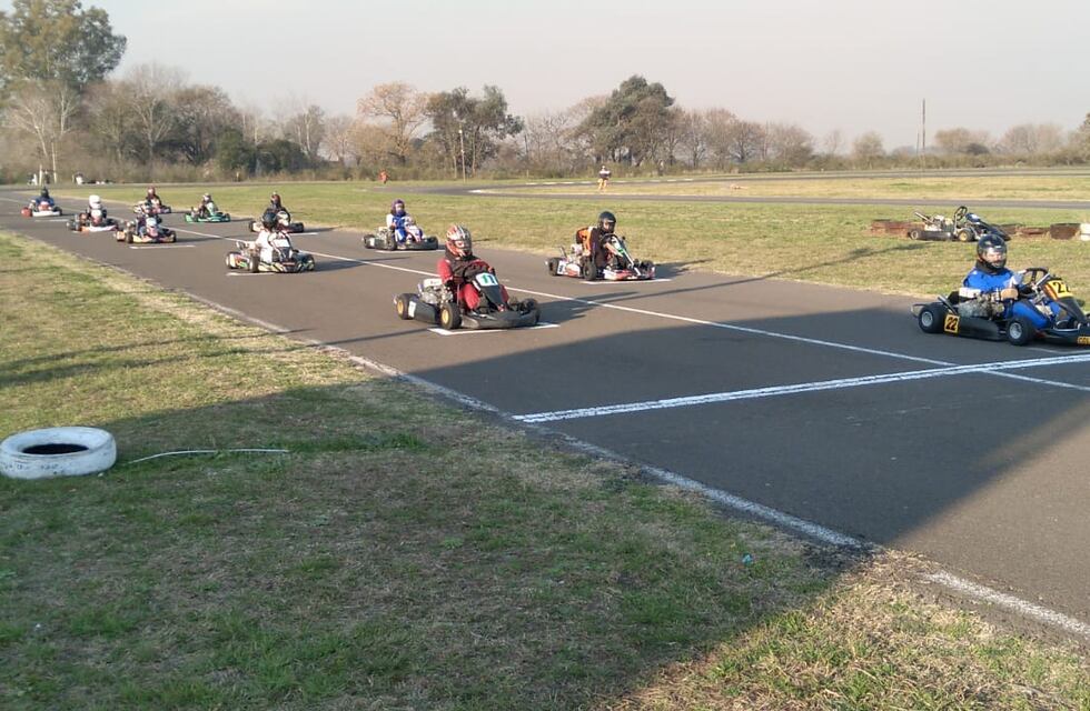 Inicia el campeonato del Karting Asfalto