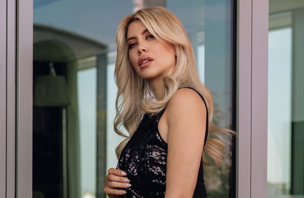 Luego del escándalo, Wanda Nara posó con un conjunto negro y lo mostró en Instagram: “Viernes de Brujas”