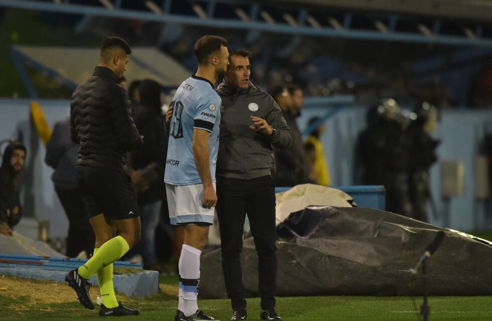 Todavía falta para el clásico cordobés, pero Guillermo Farré habló del Belgrano-Instituto