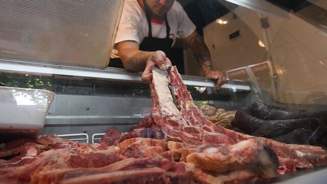 Descuentos en la compra de la carne por pago con tarjetas de débito
Foto: José Gutierrez / Los Andes