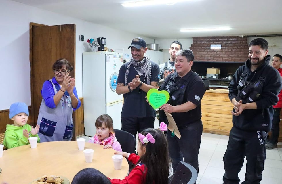 Tolhuin: el Jardín de Infantes Zhioshi visitó a Defensa Civil