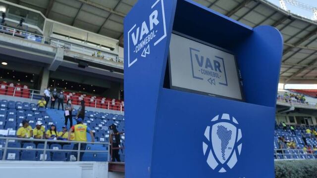 Finalmente el VAR llega al fútbol argentino. Cómo fue la tecnología que se probó en un amistoso de la Selección Sub 17 (Conmebol)