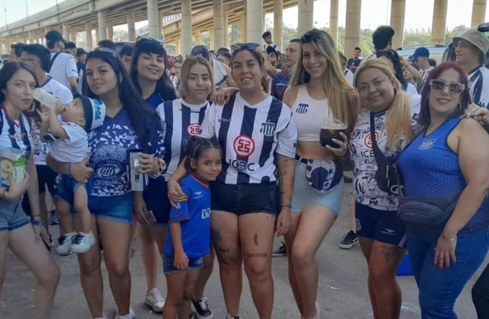 Mujeres que son fanáticas de Talleres crearon un grupo para no ir solas a la cancha: cómo funciona