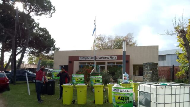 Charla de la Secretaría de Gestión Ambiental de Tres Arroyos para alumnos de la localidad de Reta