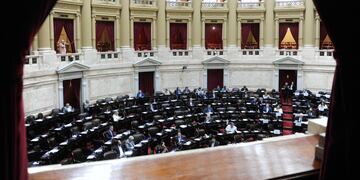 El 10 de diciembre se renueva la mitad de la Cámara de Diputados y un tercio del Senado (Foto: Federico López Claro)