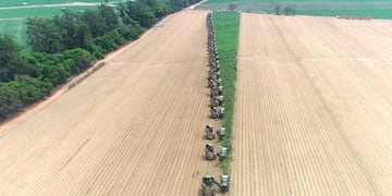Durante poco más de cinco meses un parque cuarenta cosechadoras, 128 camiones cañeros y más de 220 vehículos de apoyo trabajaron en la zafra de la empresa Ledesma, en Jujuy.