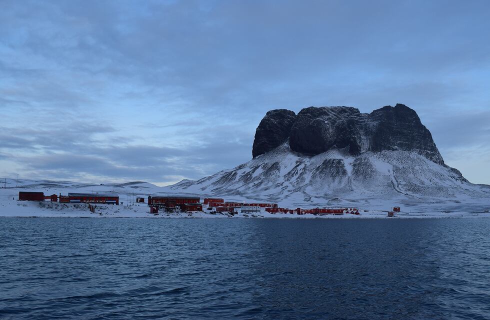 Grave denuncia en la Antártida: científico acusado de violencia y abuso