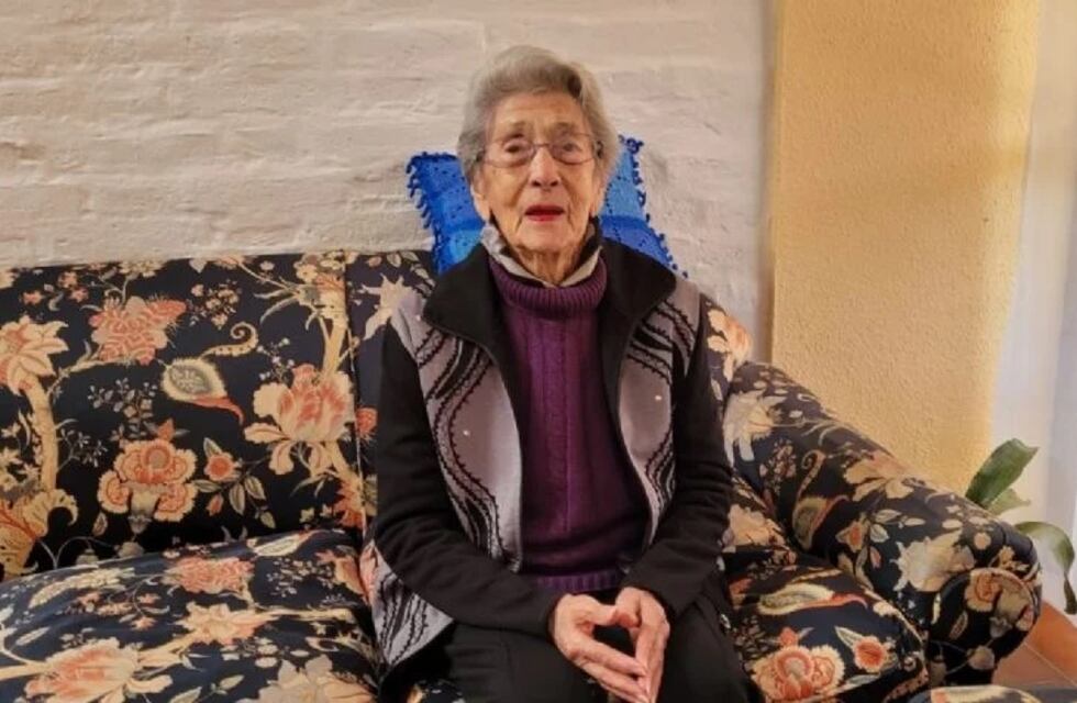 PASO en Mendoza: conocé a ‘Porota’, la mujer que cumplirá 101 años y sigue yendo a votar por una promesa