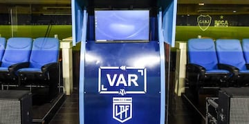 El VAR fue protagonista en el triunfo de Boca por 2 a 0 sobre Barracas Central.