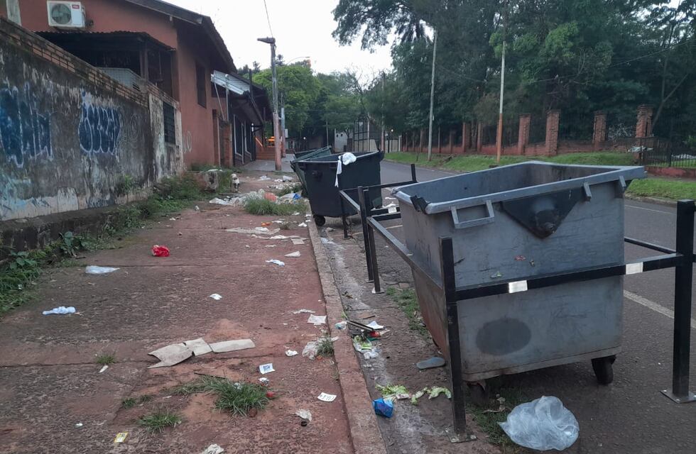 Se reunieron con comerciantes de Iguazú para abordar la cuestión de los residuos
