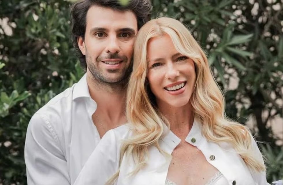 Colores claros y amplias ventanas: así es la casa de playa de Nicole Neumann y Manu Urcera