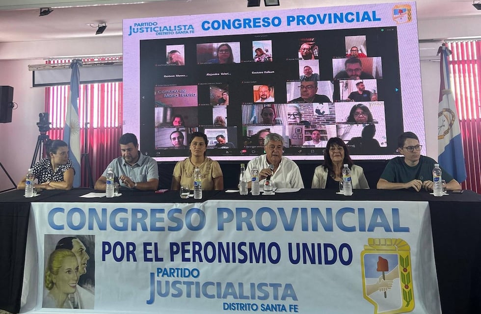 Reforma constitucional en Santa Fe: el peronismo perdió la brújula en su congreso