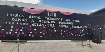 Primaria 4 cumplió “100 años creando historias, transformando futuros”