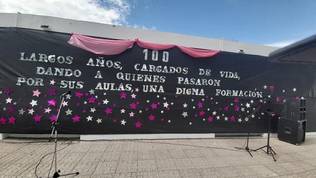 Primaria 4 cumplió “100 años creando historias, transformando futuros”