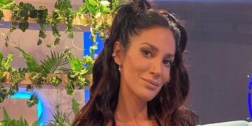 Silvina Escudero reveló a qué famosa besó