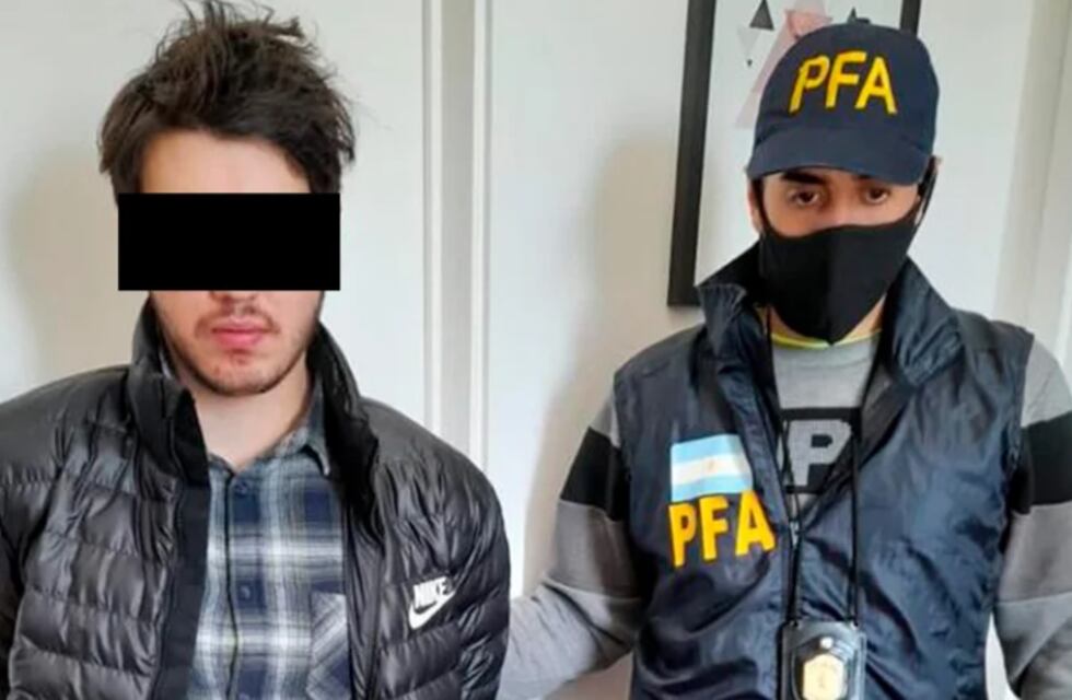 Es hijo de un importante abogado, vive en Nordelta y fue detenido por liderar una banda de estafadores digitales