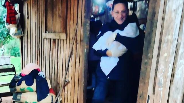 San José: efectivos policiales ayudaron a una joven madre a dar a luz.