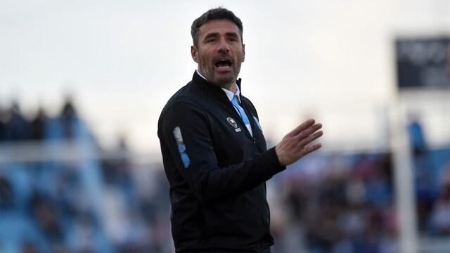 Diego Pozo  y un nuevo Racing, que se pone en marcha este domingo en Primera Nacional (Foto: Javier Ferreyra / La Voz).