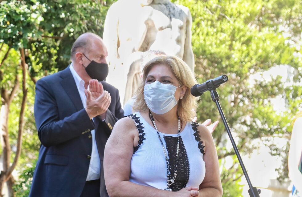 Martorano: “La curva de contagios no bajó tanto como queríamos y ahora empezó a subir”