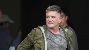 Luis Fabián Artime, presidente de Belgrano, hizo oír sus reclamos contra el arbitraje en la visita a Junín (Federico López Claro / La Voz).