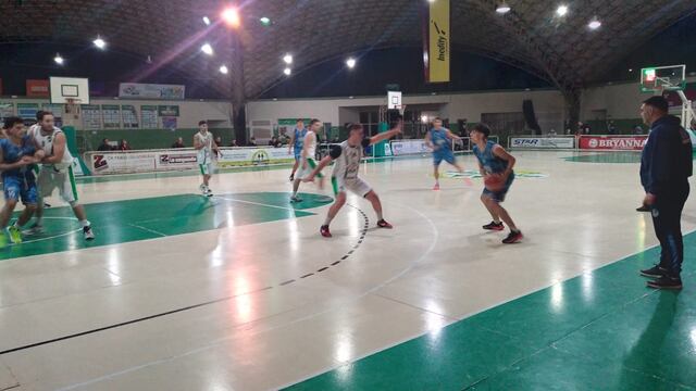 Básquet Deportivo y Cultural Arroyito