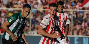 Mariano Peralta Bauer envió el centro que derivó en el segundo tanto del equipo de Gustavo Munúa.