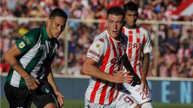Mariano Peralta Bauer envió el centro que derivó en el segundo tanto del equipo de Gustavo Munúa.
