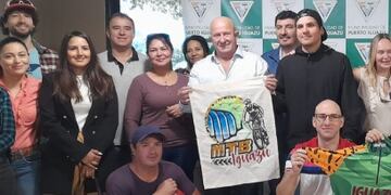 Entregan personería jurídica a la Asociación de Ciclistas de Puerto Iguazú.