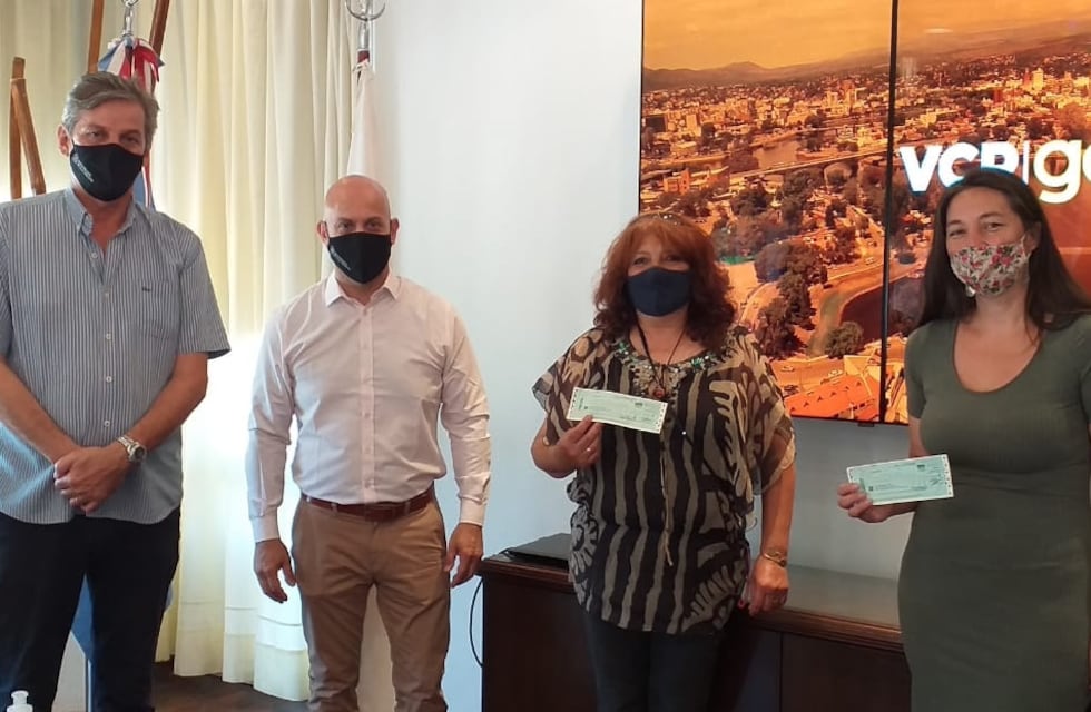 Artesanos de Carlos Paz recibieron subsidios económicos por parte del Municipio