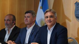 Martín Llaryora aseguró el comienzo de clases en Córdoba y pidió que Uepc “sea razonable”.