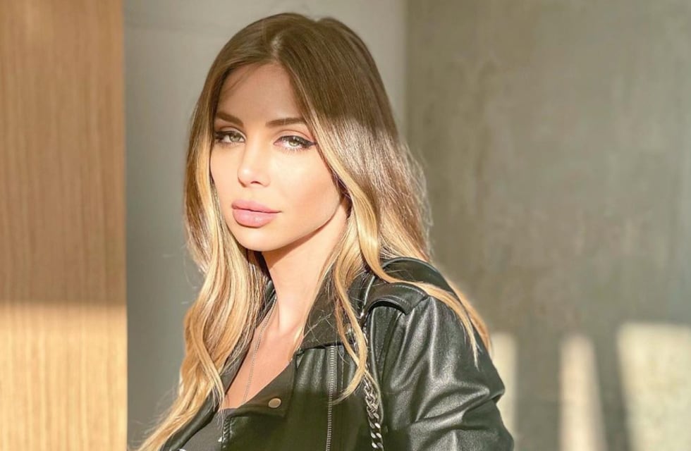 El look navideño con el que deslumbró Romina Malaspina