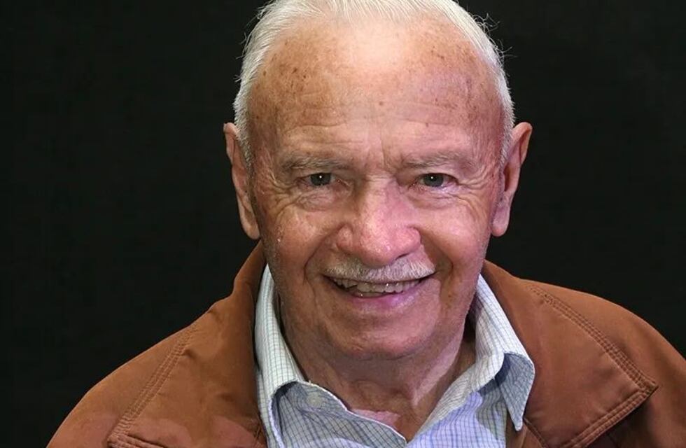 En un día gris, Arroyito le dijo “adiós” al Coco, un gran tipo