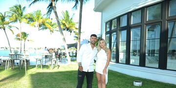 El Kun Agüero inauguró su lujosa mansión con una fiesta.