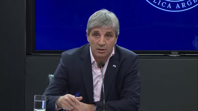 La conferencia de prensa de Luis Caputo tras la Ley Bases. (Captura)